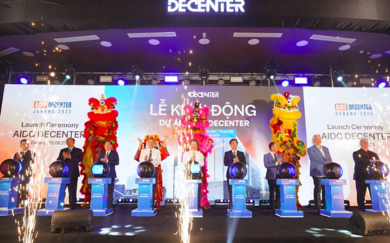 Ra mắt trung tâm dữ liệu AI AIDC DeCenter