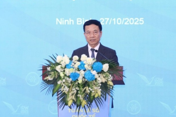  Bộ trưởng Bộ khoa học và Công nghệ Nguyễn Mạnh Hùng phát biểu. Ảnh: Công Luật/TTXVN
